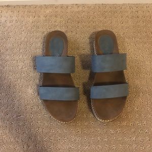 Blue straps sandals